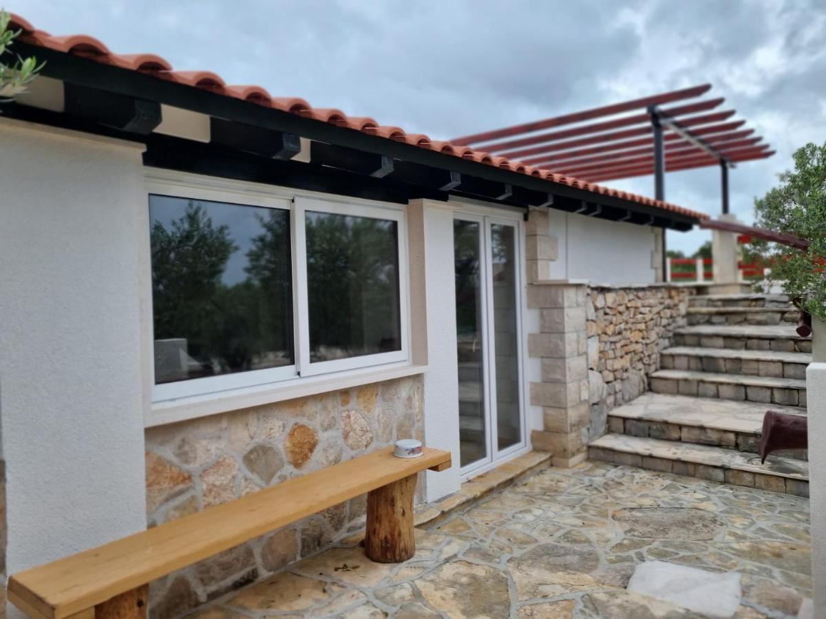 Holiday Home Maslinada Milna  Εξωτερικό φωτογραφία